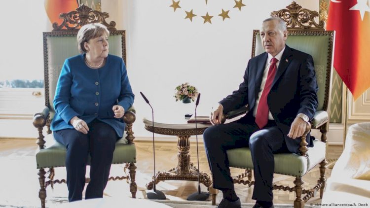 Merkel ile Erdoğan Libya'yı görüştü