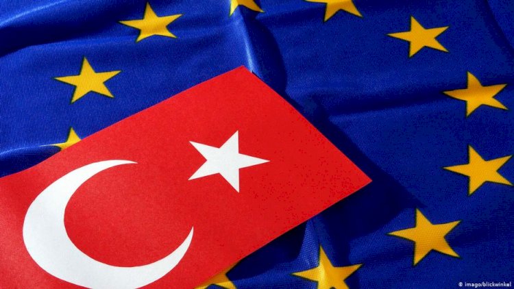 AB raporu: Türkiye üyelikten uzaklaşıyor