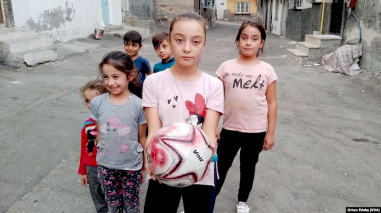Dünya Kız Çocukları Gününde Mülteci Olmak