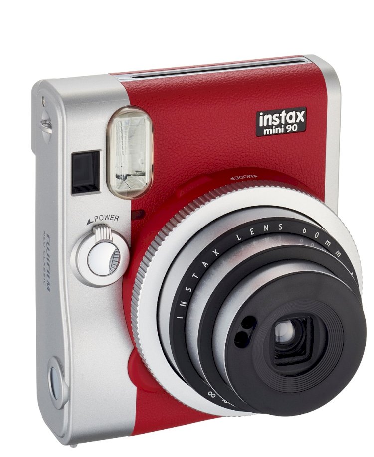 En Güzel Yeni Yıl Hediyesi: Kırmızı Instax Mini 90!