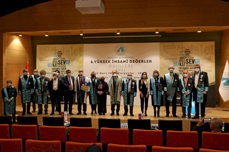 Prof. Dr. Cemil Taşcıoğlu’na, 6. Yüksek İnsani Değerler Ödülü