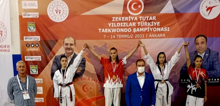Duru Bulgur Performans Spor Kulübü sporcuları Taekwondo’da tarih yazdı