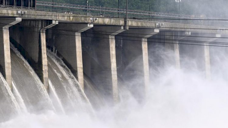 Sel felaketiyle gündeme gelen hidroelektrik santrali nedir? Avantajları ve dezavantajları