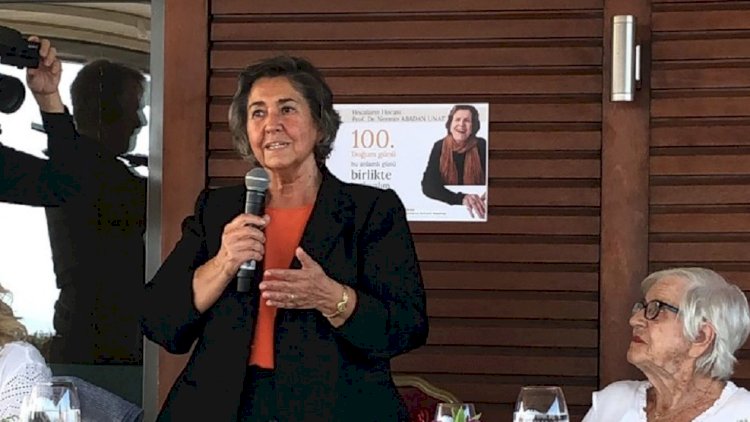 ‘Hocaların Hocası’ Nermin Abadan Unat’ın   100’üncü yaş günü kutlandı