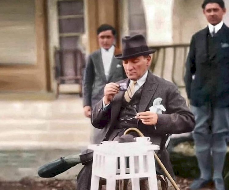 Altınoluk’ta, Atatürk’ün kahve içtiği zeytinlik satışa çıkarıldı!