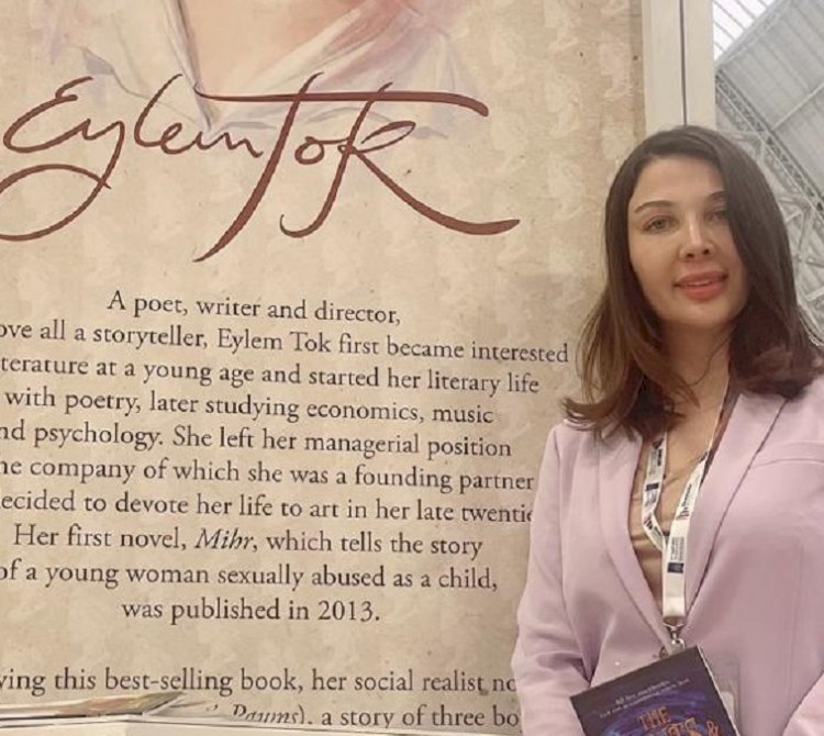 Londra Kitap Fuarı'nda 'Türk kadın yazara' büyük ilgi