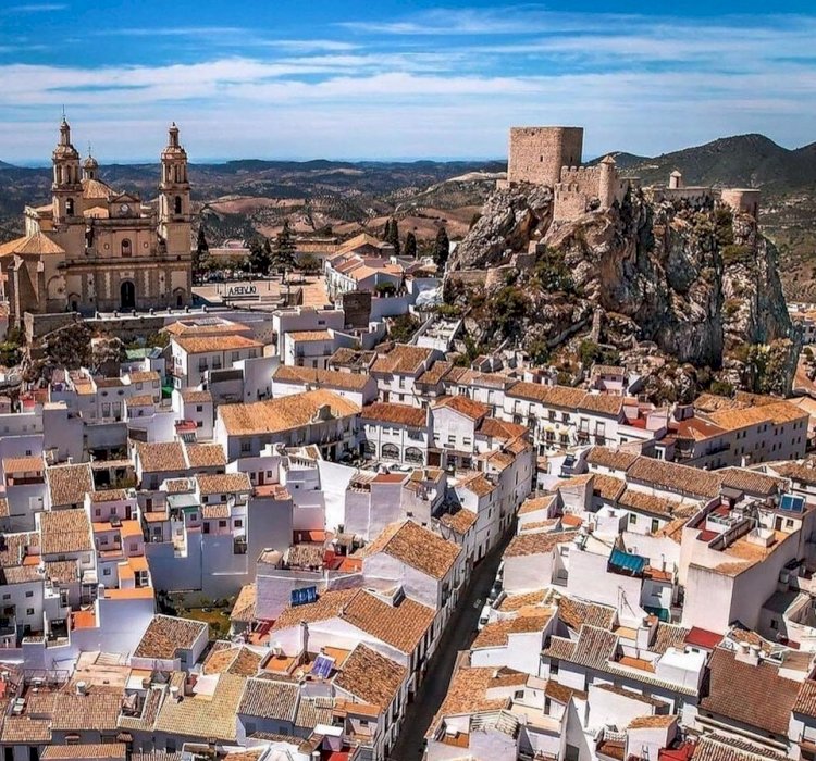 Endülüs, İspanya'nın güneyinde yer alan tarihi ve coğrafi bir bölge olarak bilinir.