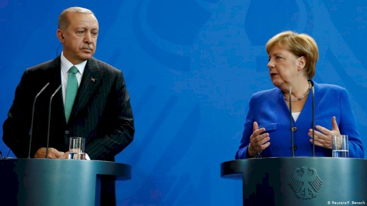 Brakel: Türk-Alman ilişkileri sevginin bittiği bir evliliğe benziyor