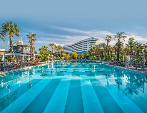 Concorde De Luxe Resort ‘Sağlık ve Hijyen Alanında Antalya’nın En İyisi’ ödülünü aldı