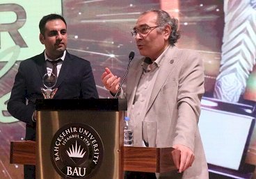 Üsküdar Üniversitesi Radyosu (ÜÜ Radyo), “Türkiye’nin en iyi üniversite radyosu seçildi