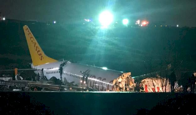 Sabiha Gökçen'de uçak pistten çıktı: 183 yolcu ve mürettebatta can kaybı yok