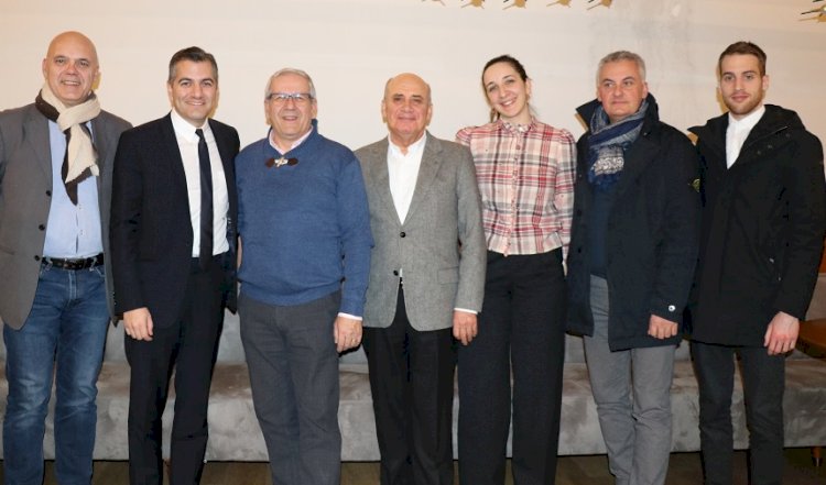 İtalyan mobilya devleri Egeli mobilyacılar ile ortaklık yapmak istiyor