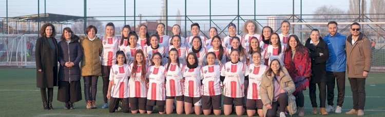 Anadolu’da kadın futbolu Kotex ve Kızlar Sahada ile güç kazanacak