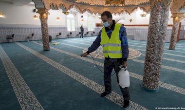 Almanya’da camiler yeniden ibadete açılıyor