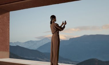 OPPO Find X2'nin Ekranı Nasıl Geliştirildi?