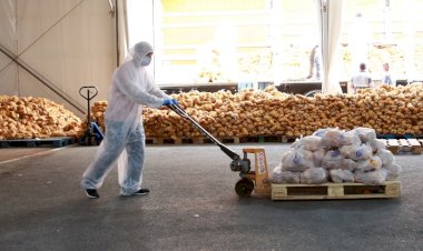 İSTANBULLUYA SOĞAN VE PATATES ADANA’DAN
