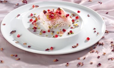Evin Şeflerine Bayrama Özel Ham Ballı Güllaç Tarifi