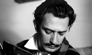 İstanbul’da Bir Sürrealist: Salvador Dalí” sergisi şimdi SSM web sitesinde