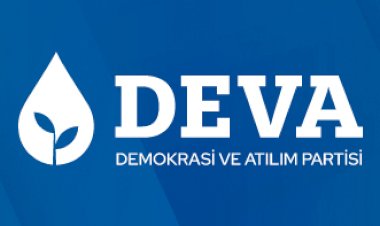 Halkımız her şeyin en iyisine layık. Bizim kaybedecek tek bir dakikamız yok.