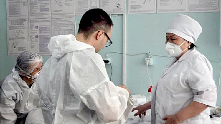Rusya’da Covid-19 salgınından bu yana 3. kez bir doktor hastane penceresinden düştü