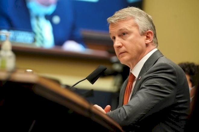 Koronavirüs aşısı: Trump'ın görevden aldığı sağlık uzmanı Rick Bright,