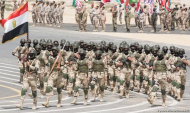 Mısır Libya'ya girer mi?