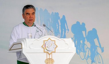 Türkmenistan'dan ABD elçiliğine tepki: Covid-19 ile ilgili yalan haber yaymayın