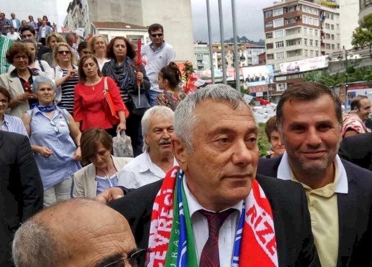 İran’dan Rize’ye gelen 21 ton çay ortada kaldı