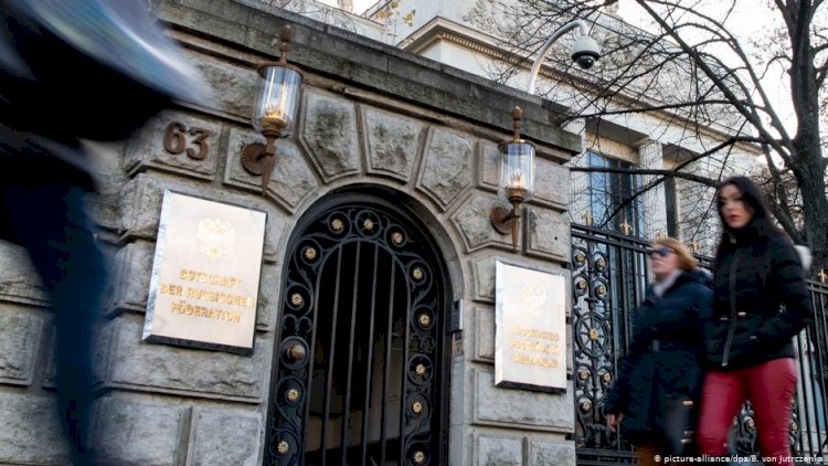 "Rus diplomatlar sınır dışı edilsin"
