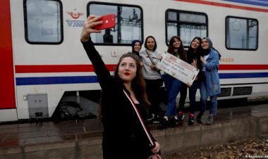 Türkiye'nin yeni seçmen kitlesi: Z kuşağı