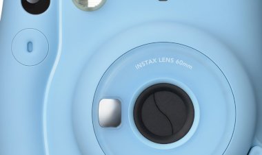 Tatil Bavulunuzda Fujifilm’in Rengarenk Instax Modellerine Yer Açın