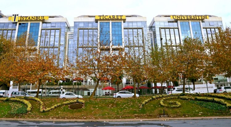 KAMU VE ÖZEL SEKTÖR EL ELE VERİRSE TÜRKİYE PANDEMİ KRİZİNİ FIRSATA ÇEVİREBİLİR