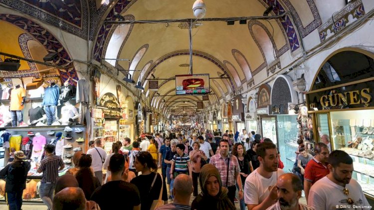 Cumhurbaşkanlığı Hükümet Sistemi: Ekonomi politikaları krizi derinleştirdi