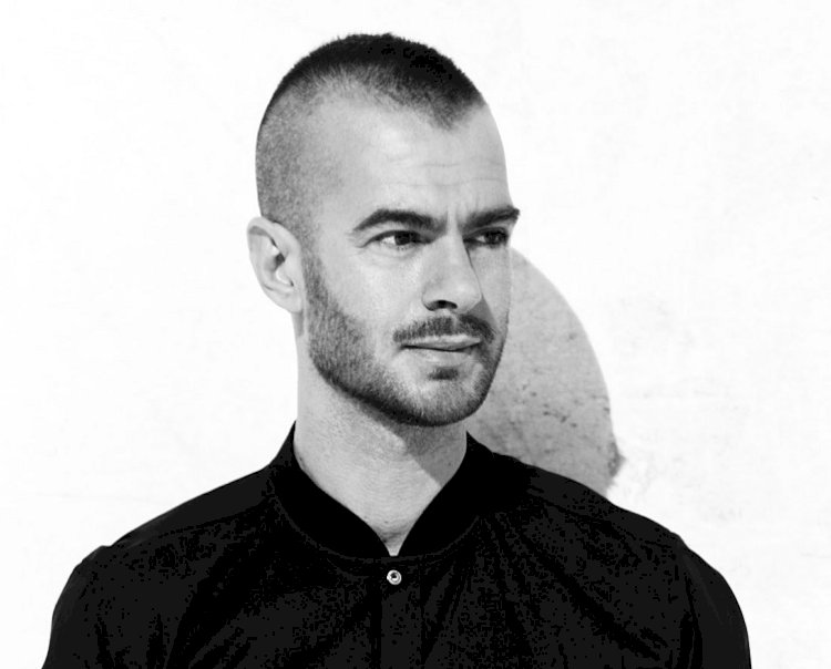 Milano Digital Fashion Week’in Tek Türk Tasarımcısı Serdar Uzuntaş Oldu