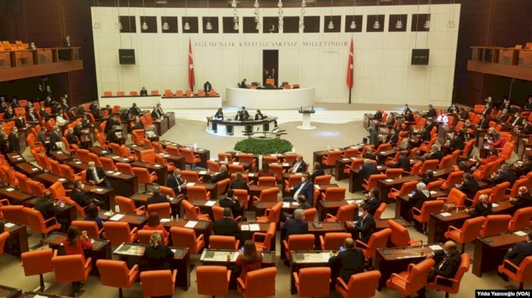 Sosyal Medya Teklifi TBMM’de