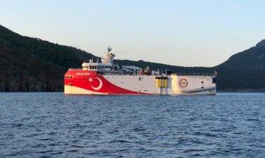 Türkiye Oruç Reis gemisi için yeniden Navtex ilan etti