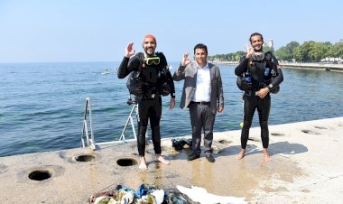 İNSANSIZ TEKNE ‘DORİS’ DENİZ ÜSTÜNDEN, BALIKADAMLAR DENİZALTINDAN ÇÖP TOPLADI