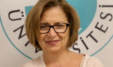Prof. Dr. Nurper Ülküer: “Çocuk kitapları için önlem alınmalı”