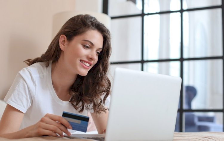 Pandemi, Kadınların Online Alışveriş Alışkanlıklarını Değiştirdi
