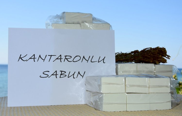 Kantaron sabunu zeytinyagı ve kantaron bitkisi ile doğal olarak  üretilmiştir. 