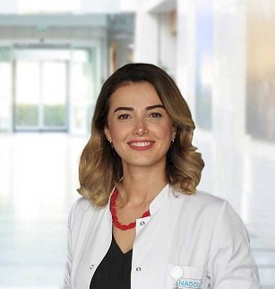 Sağlıklı göz çevresi için koruyucu ve güneş gözlüğü kullanın