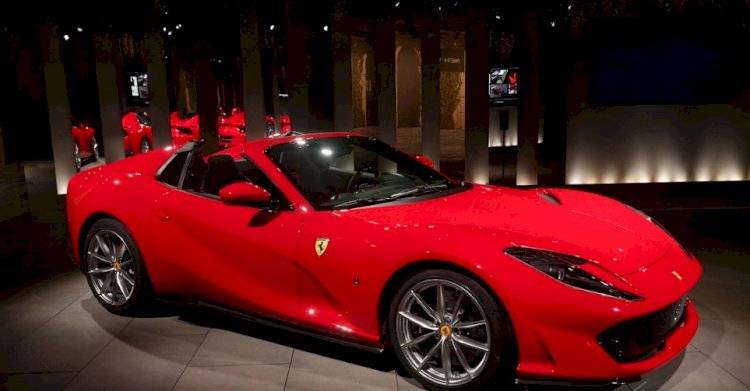 Dünyanın En Güçlü Seri Üretim Üstü Açık Otomobili Ferrari 812 GTS Türkiye’de!