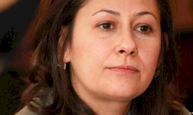 "Dini yapılar tarafından kuşatılmış bir devlet var"
