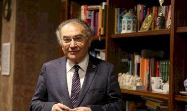Prof. Dr. Nevzat Tarhan: “Gençler iyi insan olma hedefine yönlendirilmeli”