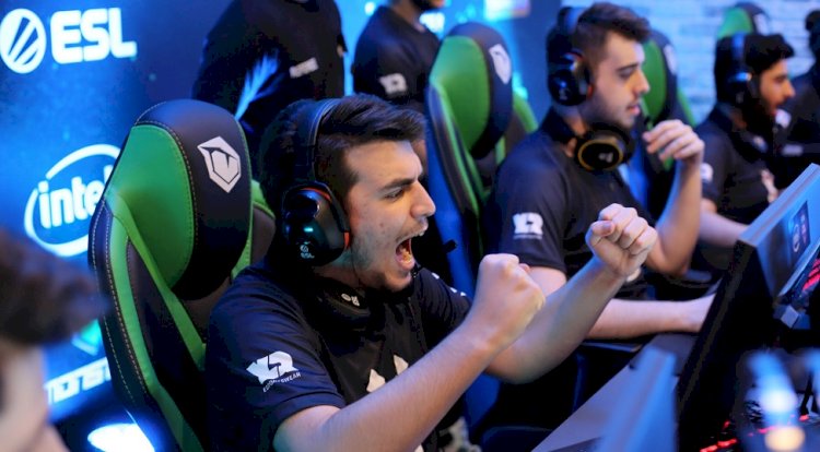 Intel® ESL Türkiye Şampiyonası finalleri Monster Notebook’larla oynandı