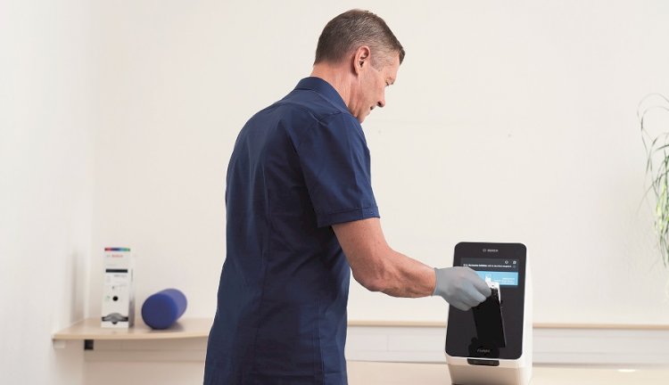 Bosch’un yeni hızlı koronavirüs testi, 39 dakika içerisinde güvenilir sonuçlar veriyor