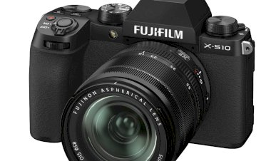 Fujifilm'den içerik üreticilere özel bir kamera Fujifilm X-S10