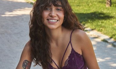 ZEYNEP BASTIK'TAN DEĞİŞİME DAVET