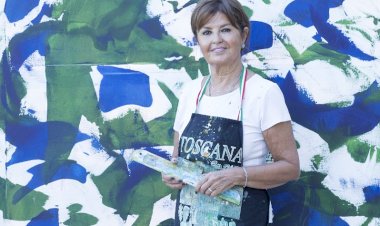 ŞERİFE BİLGİLİ ERCANTÜRK KİŞİSEL SERGİSİ İLE ARTWEEKS@AKARETLER’DE