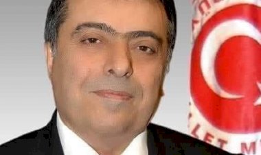 ESKİ SAĞLIK BAKANI OSMAN DURMUŞ HAYATINI KAYBETTİ